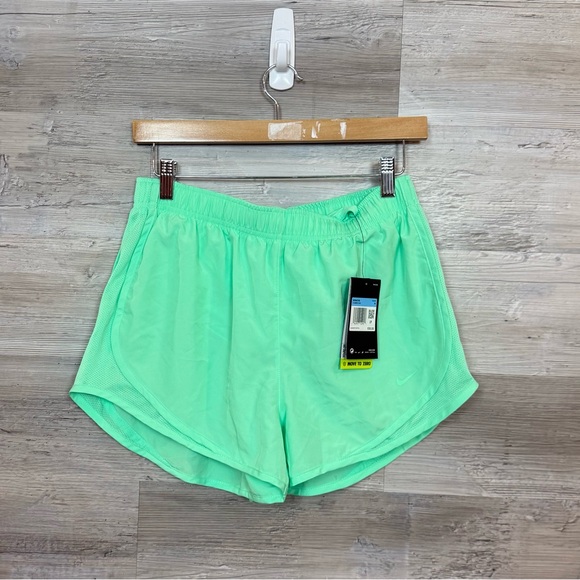 NWT Nike Women's Tempo Dry Core 3" Running Shorts - Mint Green - Medium - Picture 8 of 8